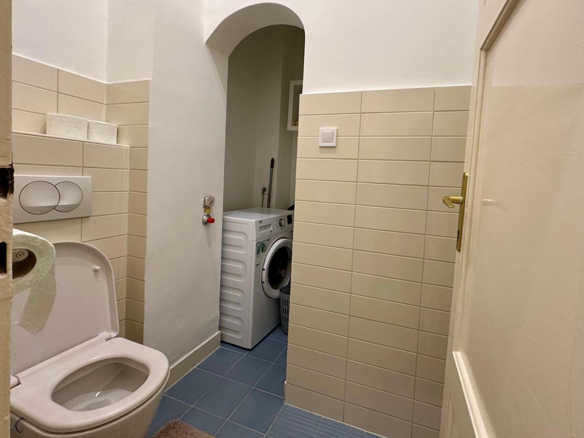 Cozy Studio Flat In The Heart Of ブダペスト エクステリア 写真